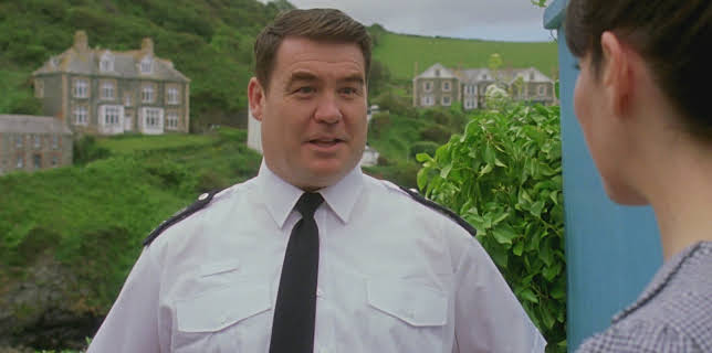 12:00: Doc Martin (S9 E4) (S9) | TV8 | 11/5 2025