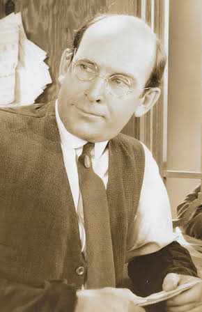 Frank M. Thomas as 