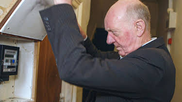 12:00 PM: Nightmare Tenants, Slum Landlords (S6 E10) (S6) | 5 Star | 12/28 2025