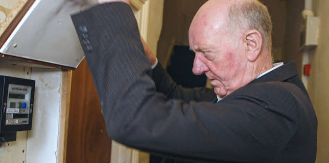 11:00 AM: Nightmare Tenants, Slum Landlords (S6 E10) (S6) | 5 Star | 12/28 2025