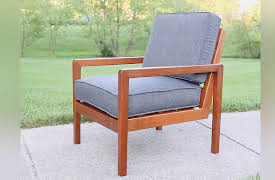 Brad Rodriguez: This Old House Makers Channel: Modern Chair & Coffee Table