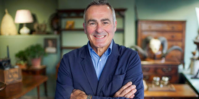 3:10 AM: Paul Martin's Antiques Showdown (S1 E44) (S1) | 5 Select | 3/26 2026