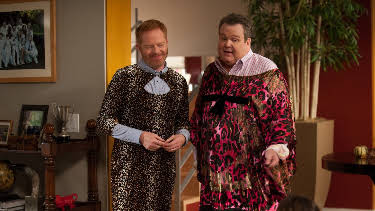 3:30 PM: Modern Family | E4 | 8/17 2026