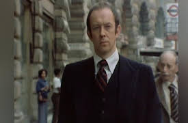 The Sandbaggers, Season 1: First Principles