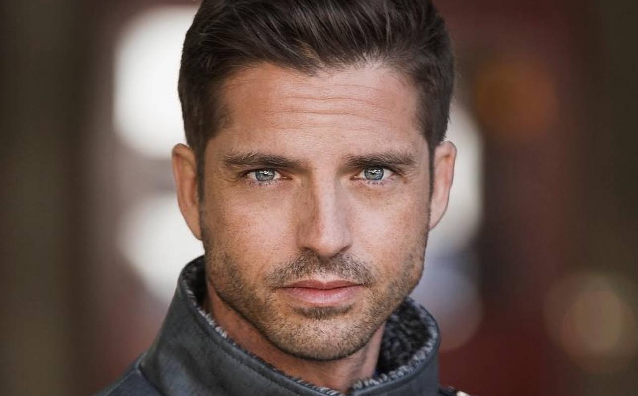 Scott Bailey