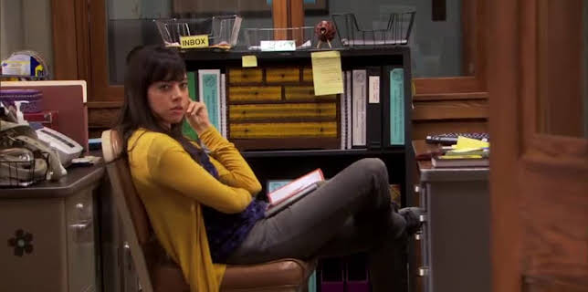 06:00: Parks and Recreation (S2 E17) (S2) | Viasat Series | 11/14 2025