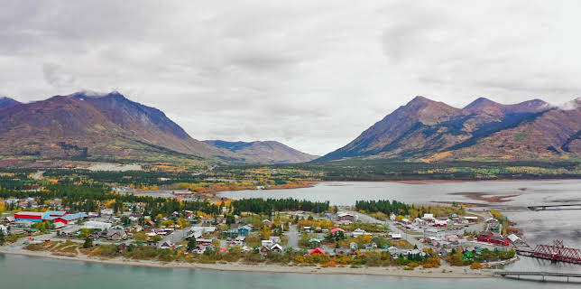 3:50 AM: World's Most Scenic River Journeys (S2 E5) (S2) | Channel 5 | 1/8 2026