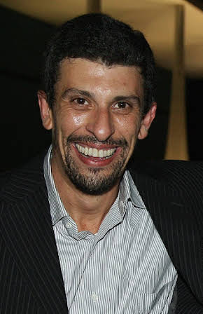 Milhem Cortaz as 