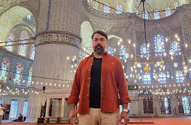 The Orient Express: A Golden Era of Travel, Season 1: Dragoman to Istanbul