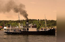 The Industrial Revolution: Steamboats and Factories in America