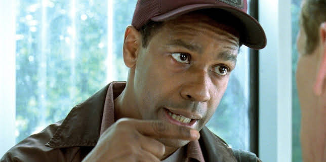 15:35: HOME CINEMA: 'JOHN Q' | Cuatro | 1/18 2026