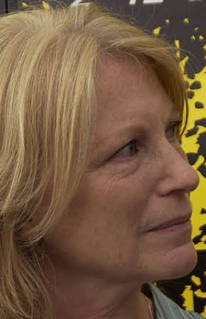 Maren Kroymann as 