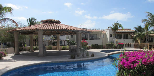 07:40: Husjakt i Mexico (S3 E13) (S3) | VOX | 10/31 2025