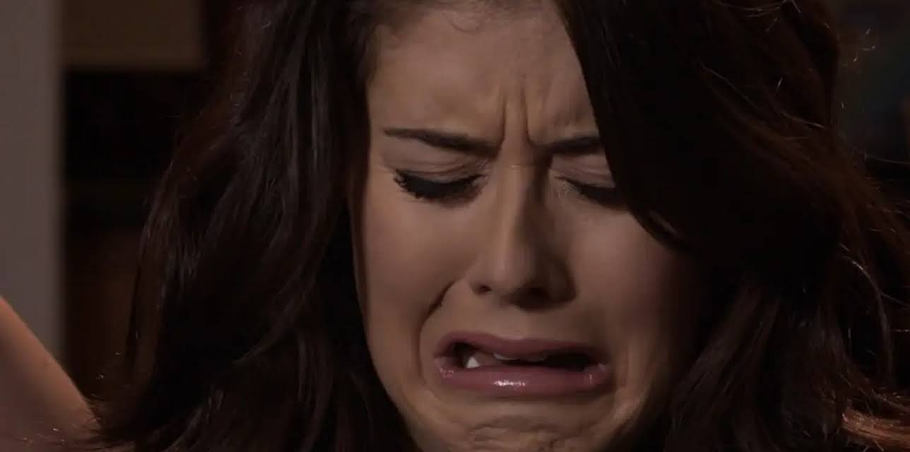 Holiday Breakup (2016)