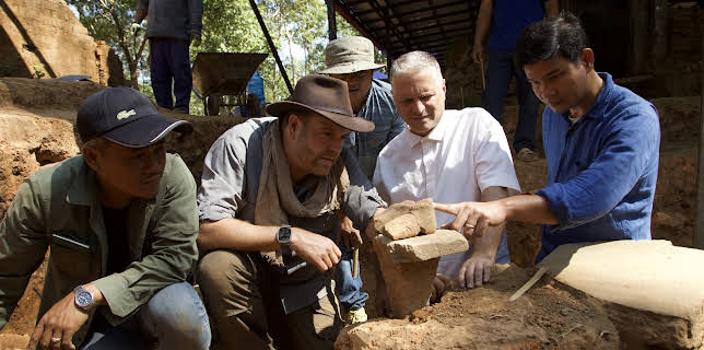 04:50: Verdens myter og mysterier (S8 E6) (S8) | VOX | 1/10 2026