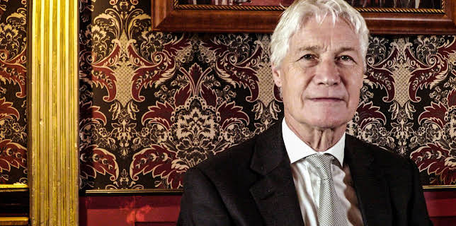 6:00 PM: Secrets of The Royal Palaces (S2 E7) (S2) | Channel 5 | 11/28 2025