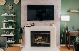 Tia Mowry's Weekend Refresh: A Living Room Goes from Dark to Damn!