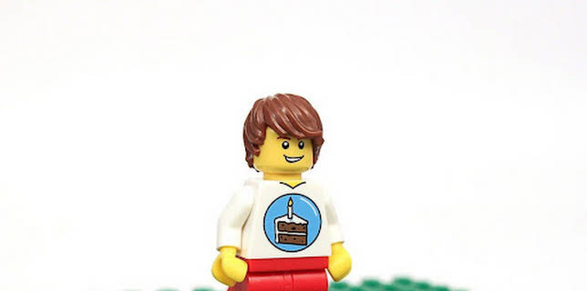 18:10: 90 Jahre LEGO - Die zehn größten Meilensteine | Kabel Eins | 12/28 2025