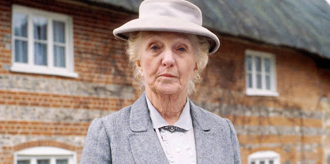 03:25: Miss Marple (S02/E01) | One | 11/3 2025