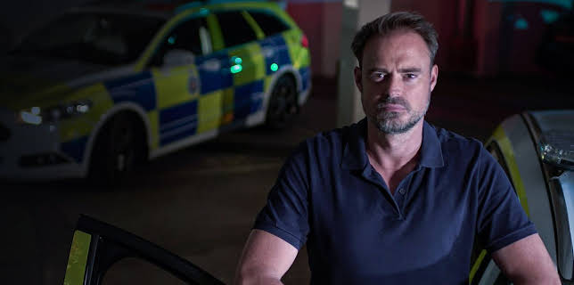 1:00 PM: Traffic Cops (S9 E13) (S9) | 5 Star | 11/13 2025