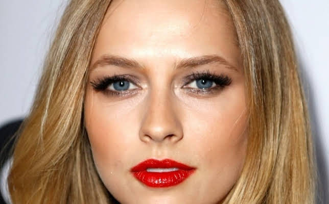 Teresa Palmer