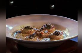 Diners, Drive-Ins, and Dives Season 6: Funky Joints