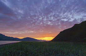 discovery+ Immersions, Season 1: Sunrise Across America