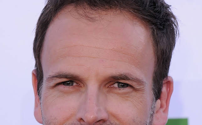 Jonny Lee Miller