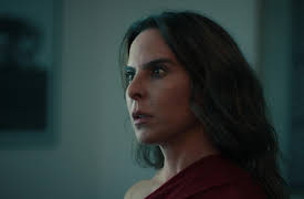 Volver a caer season-1: Volver a caer - Una nueva vida