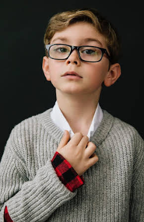 Julian Hilliard as 