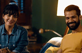 Four More Shots Please!: Strong Girls Don't Break.