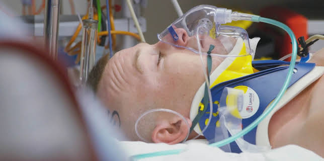 9:00 PM: The Emergency Ward | More 4 | 11/9 2025