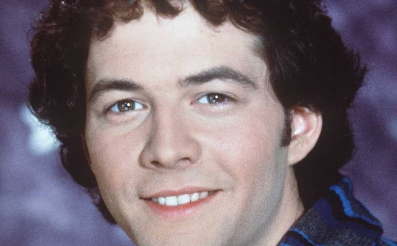 Christopher Daniel Barnes
