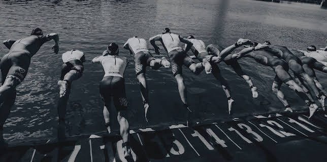 10:00: Triathlon PTO Tour Doha | Eurosport | 12/15 2025