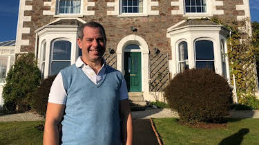 3:05 PM: Four in a Bed | Channel 4 | 3/28 2026