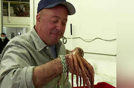 Bizarre Foods America Season 1: San Diego