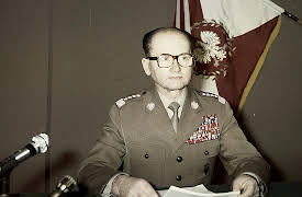 A History of Eastern Europe: Solidarity in Poland: Walesa’s Union