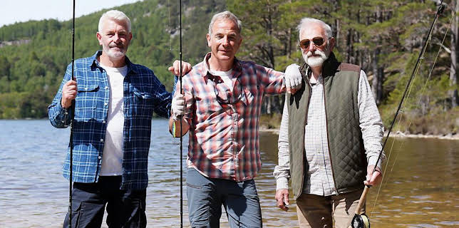 6:30 PM: Robson Green's Weekend Escapes (S4) | BBC Two | 1/16 2026