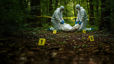 1:00 AM: Killer at the Crime Scene (S2 E2) (S2) | 5 Star | 7/9 2026