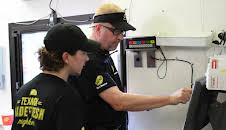 Undercover Boss US (S8 E7)