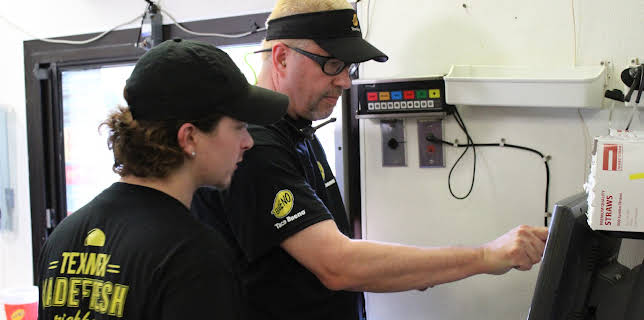 07:00: Undercover Boss US (S8 E7) (S8) | TV3 | 11/13 2025