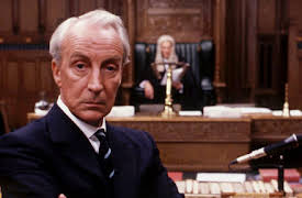 House of Cards Season 1 (UK Version): House of Cards Episode 1