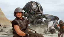 MAD SCI-FI: 'STARSHIP TROOPERS (LAS BRIGADAS DEL ESPACIO)'