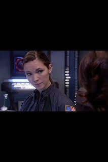 19:21: Stargate Atlantis (T3): Ep.9 Fantasmas | SYFY | 4/8 2026