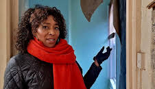 Homes Under the Hammer
