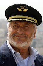 Nadim Sawalha como 