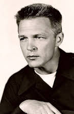 Alex Nicol como Sheriff Stan Blaine