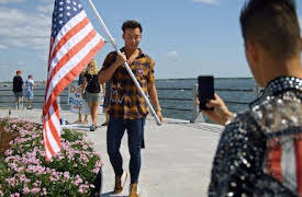 El imperio de la ostentación: Kevin y Kane en Charleston