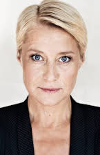 Trine Dyrholm som 