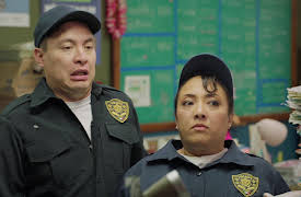 Oríllese a la orilla - season 1: Oríllese a la orilla - ¿Y si nos hacemos policías?